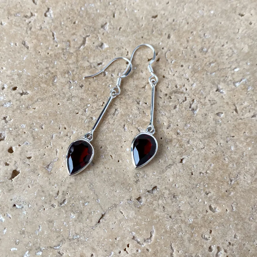 Garnet Earrings - Anika