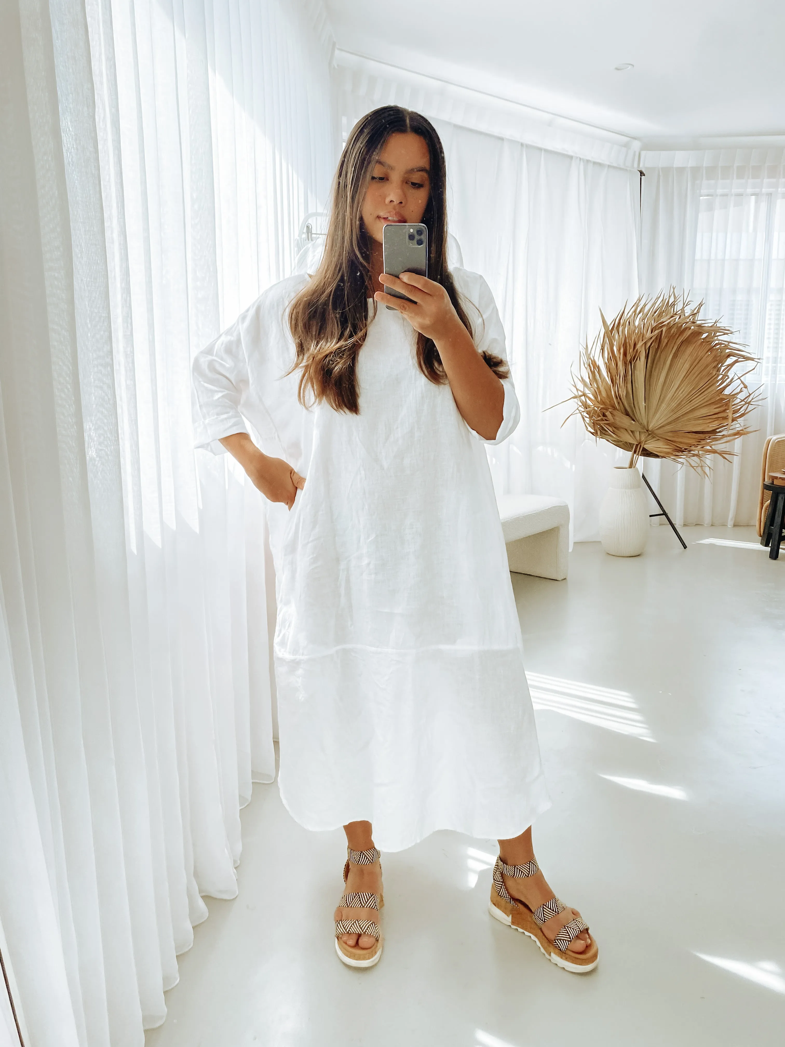 Joselin Linen Dress in Dove White