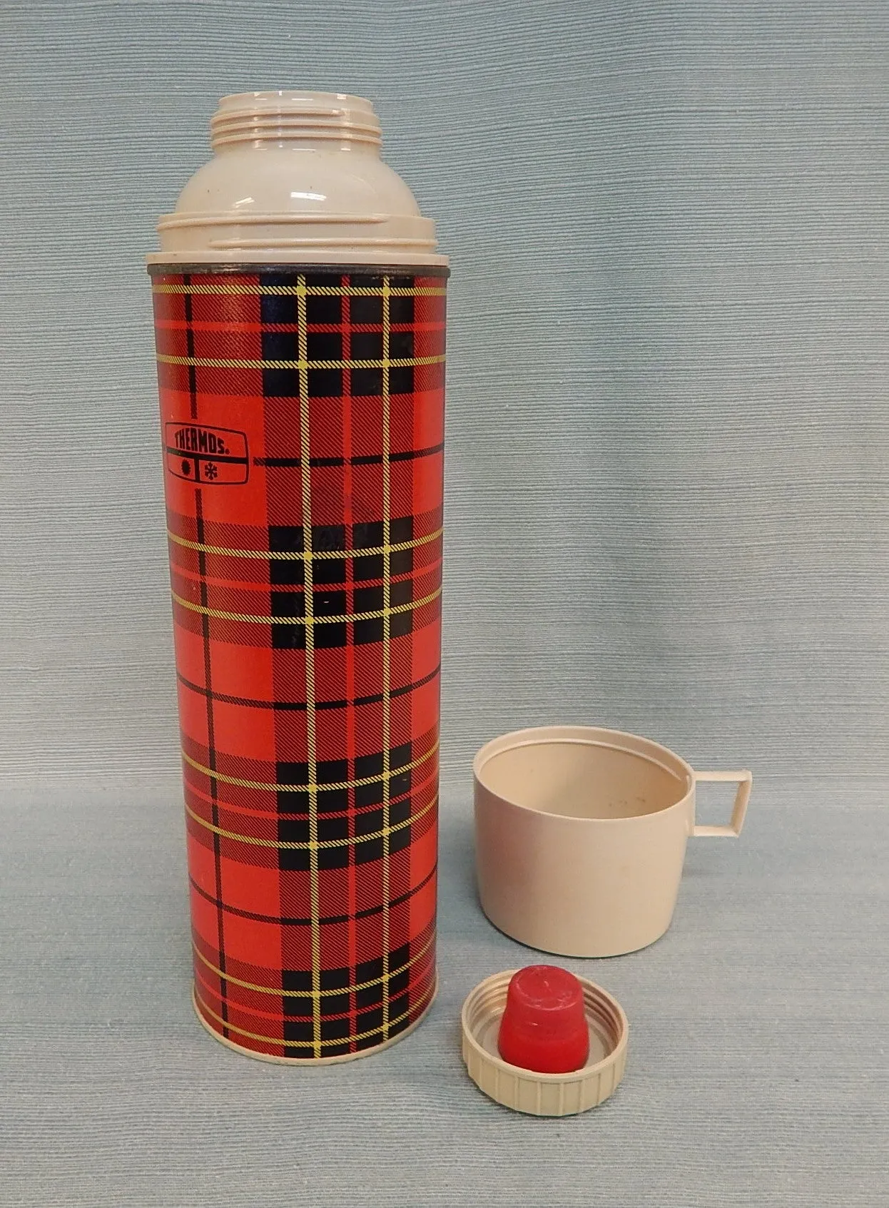 Large Red Plaid Thermos - Very Good Vintage Condition