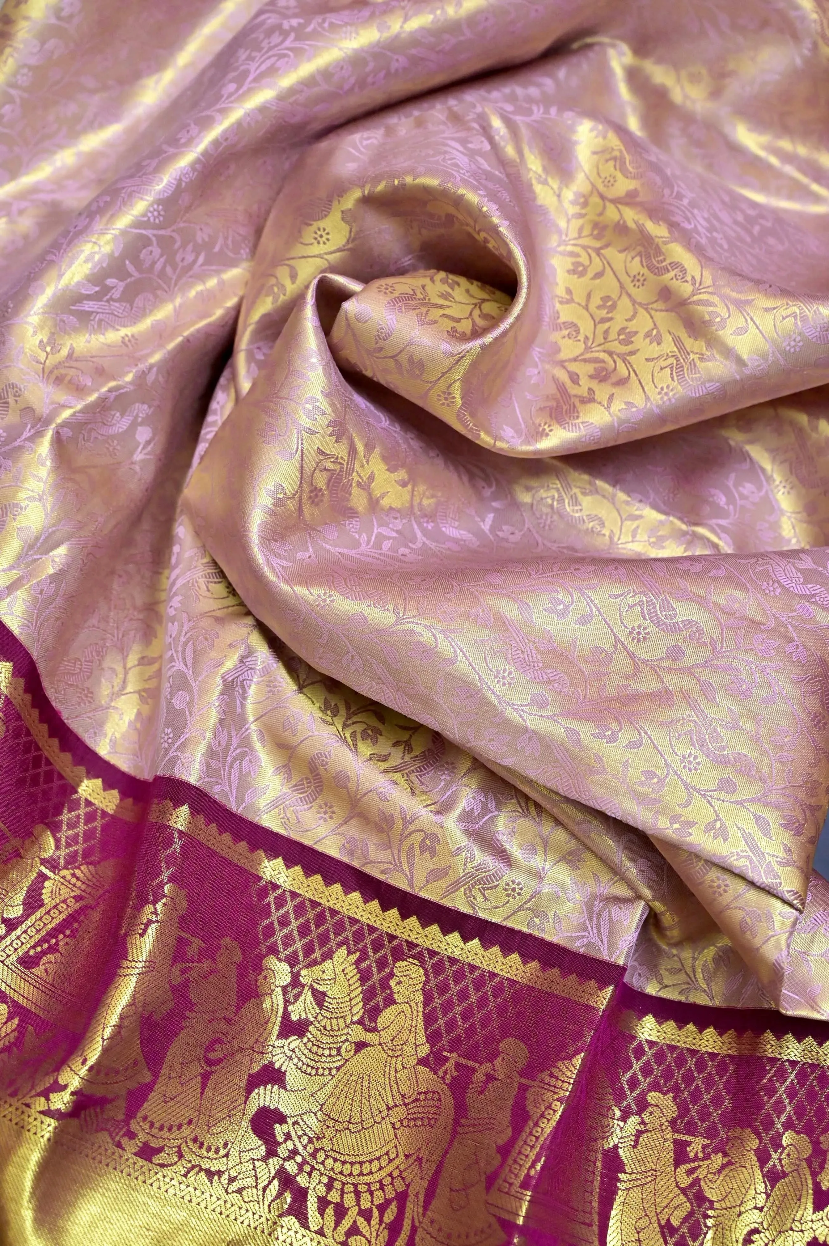 Light Crepe Pink Color Pure Tissue Brocade Kanjeevaram Silk Saree