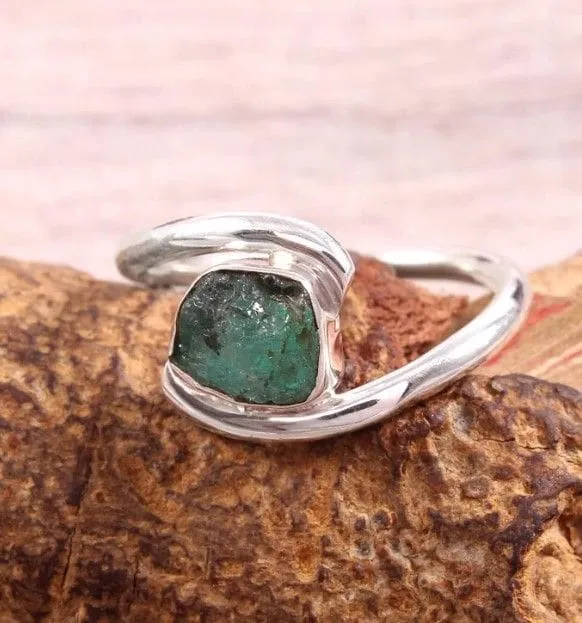 Natural Emerald Raw Emerald Rough 925 Sterling Silver Solitaire Ring, May Birthstone,Gift for Her