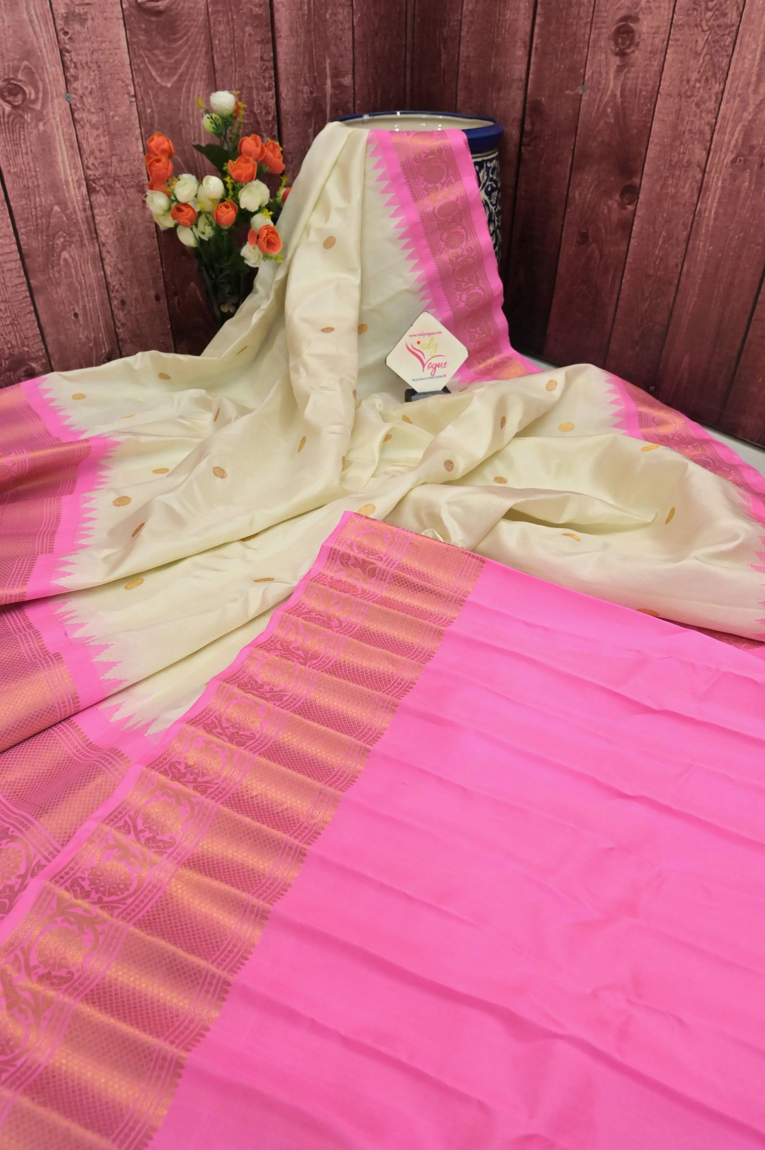 Offwhite and Pink Color Gadwal Silk Saree with Golden Zari Buti Border and Pallu