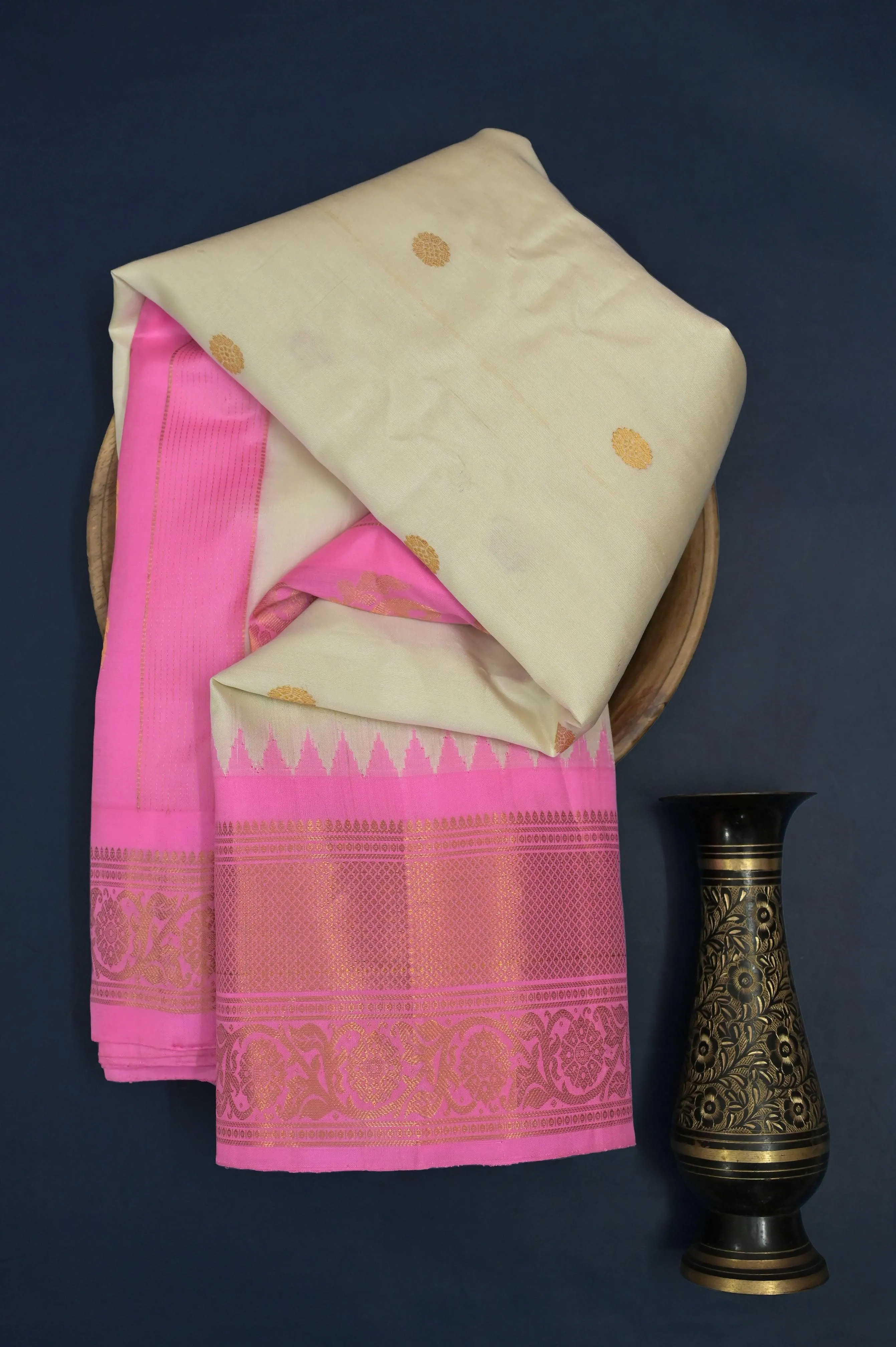 Offwhite and Pink Color Gadwal Silk Saree with Golden Zari Buti Border and Pallu