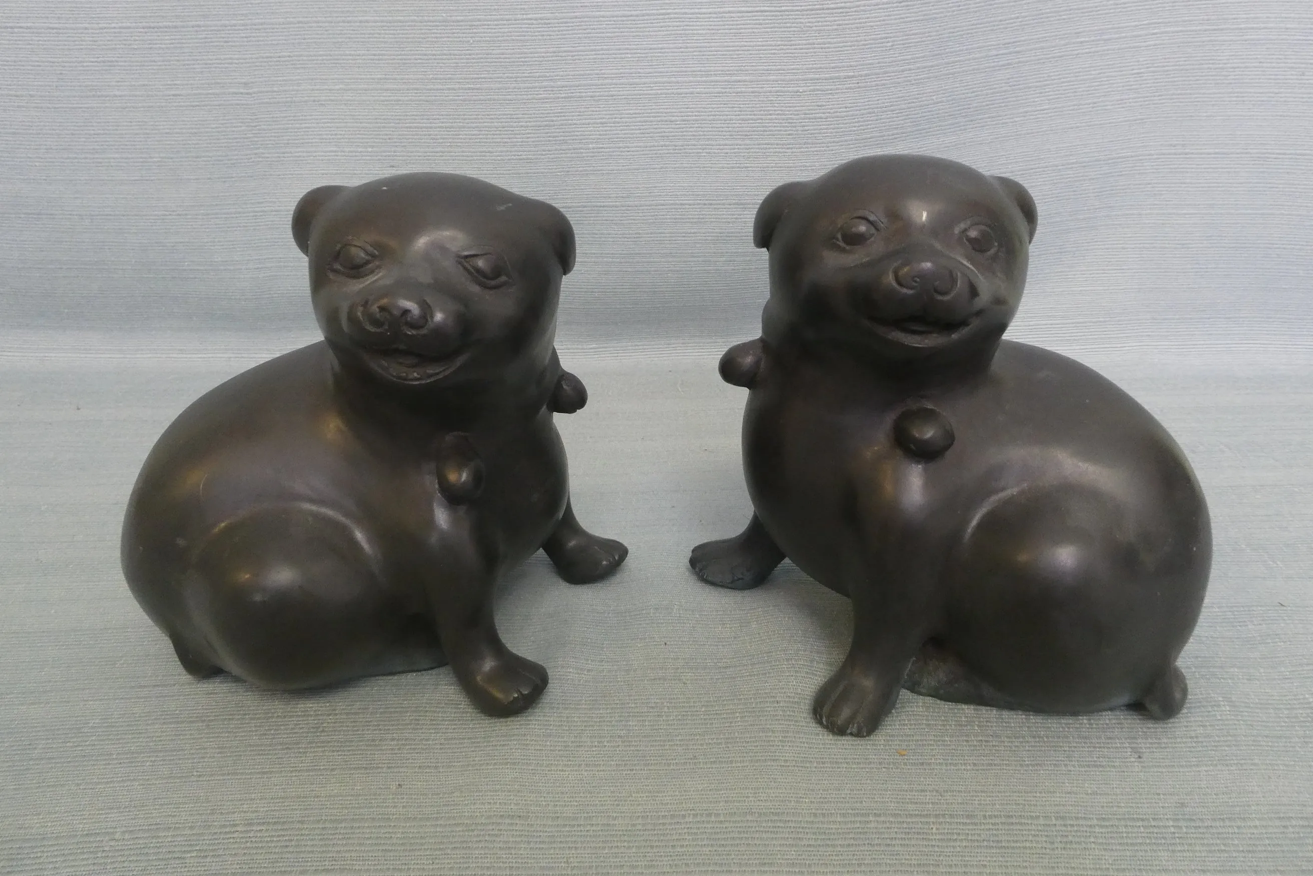 Pair of Taisho Bronze Dogs - Good Condition