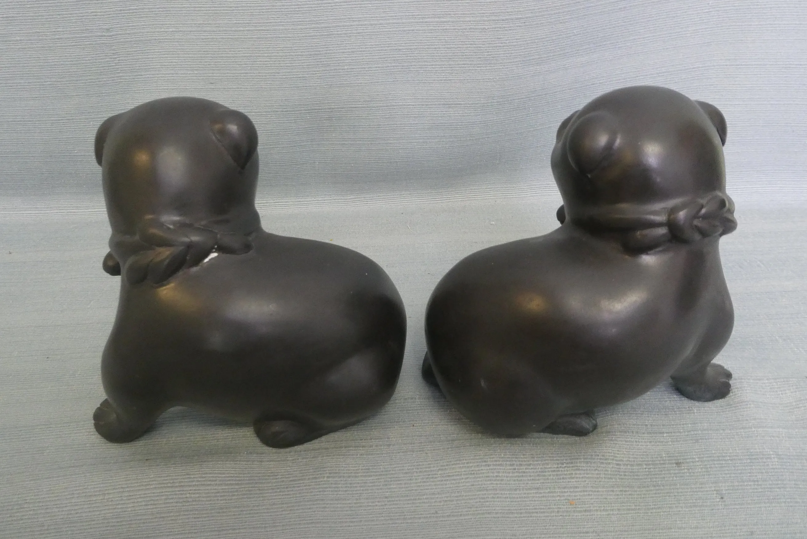 Pair of Taisho Bronze Dogs - Good Condition