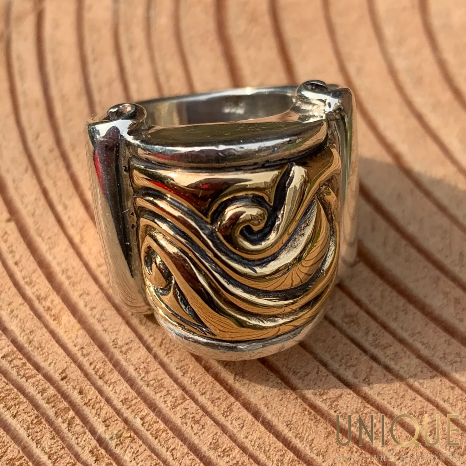 Vintage Sterling Silver Thick Ring with Gold Plated Front Details